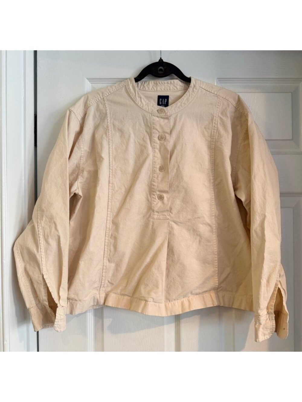 GAP Cream Button-Front Pullover